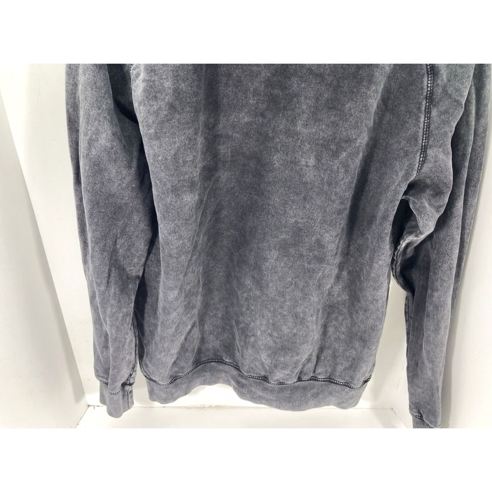 Vintage Grand Ole Opry Hoodie Sweatshirt Men Medium Gray Pullover Distressed Casual Shirt Mens M Gray Distressed Pullover Hoodie Size US M / EU 48-50 / 2 - 7 Thumbnail