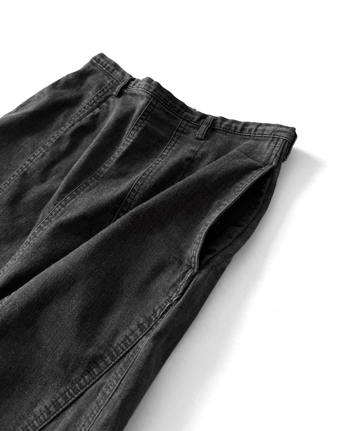 Hai Sporting Gear HAI ISSEY MIYAKE MIDI SKIRT Size 28" / US 6 / IT 42 - 2 Thumbnail