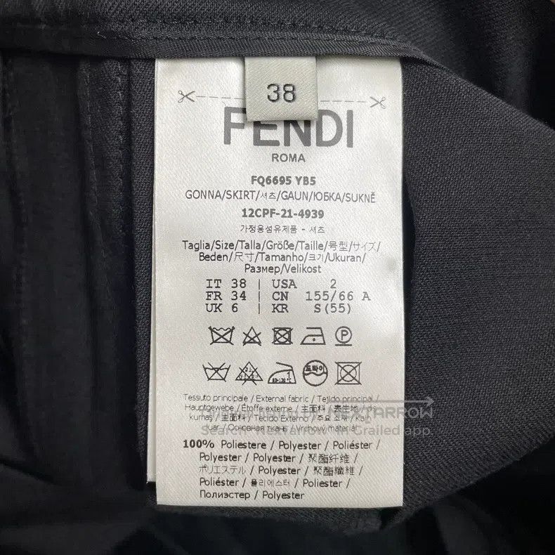 Fendi Fendi Ladies black pleated skirt, medium-length Size 25" / US 0 / IT 36 - 5 Thumbnail