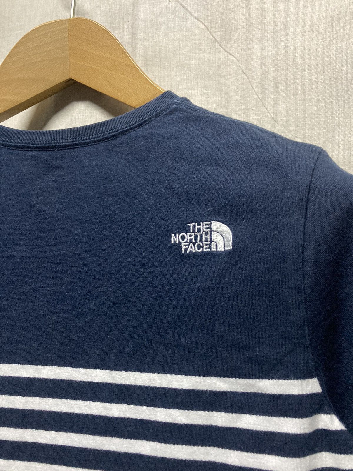 The North Face The North Face Navy Striped Tee Size L / US 10 / IT 46 - 4 Thumbnail