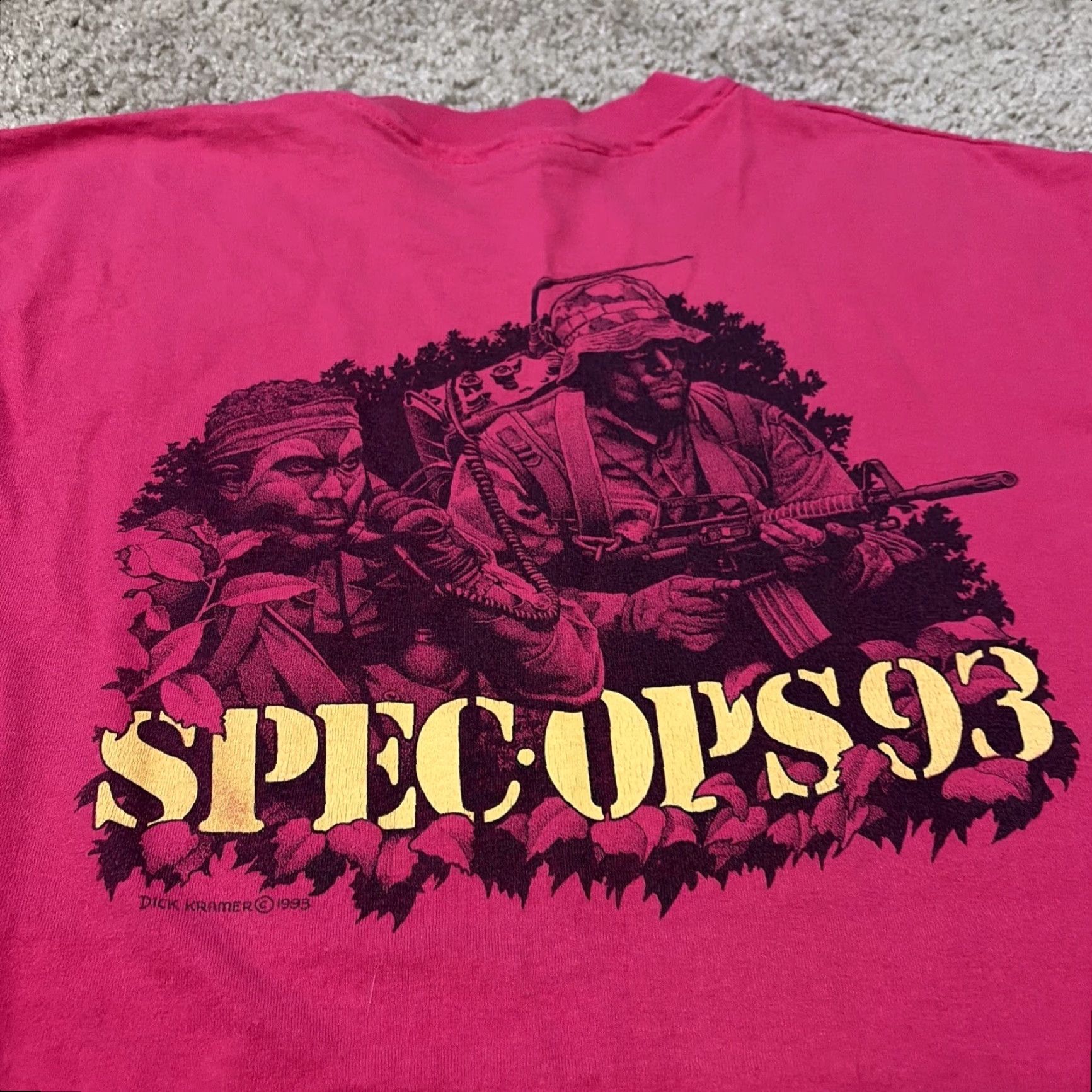 Hanes VINTAGE Spec Ops 93 Military Special Operations Army Pink T-Shirt Large Mens Regular L Hanes Shirt Pink Military 90s Size US L / EU 52-54 / 3 - 4 Thumbnail