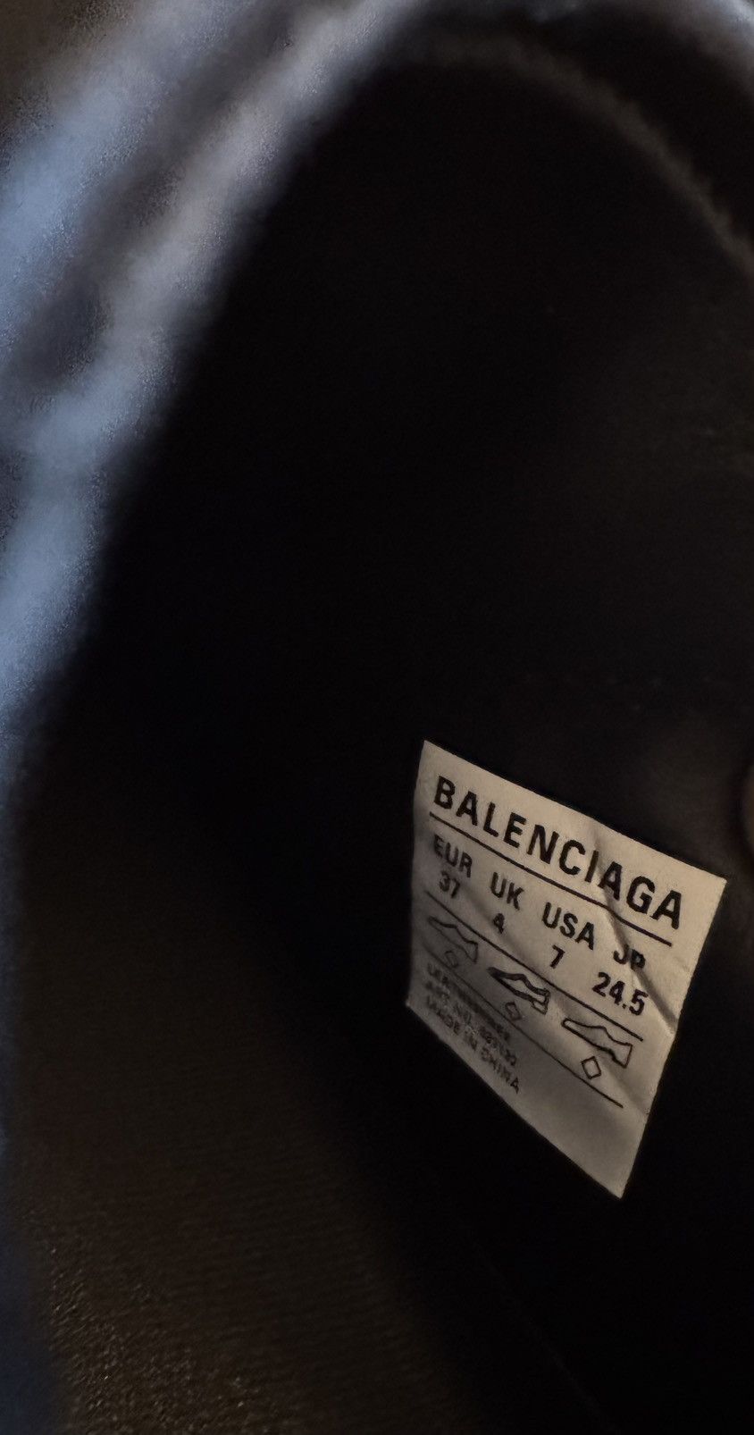 Balenciaga Balenciaga Soccer Sneaker Size US 7 / IT 37 - 5 Thumbnail