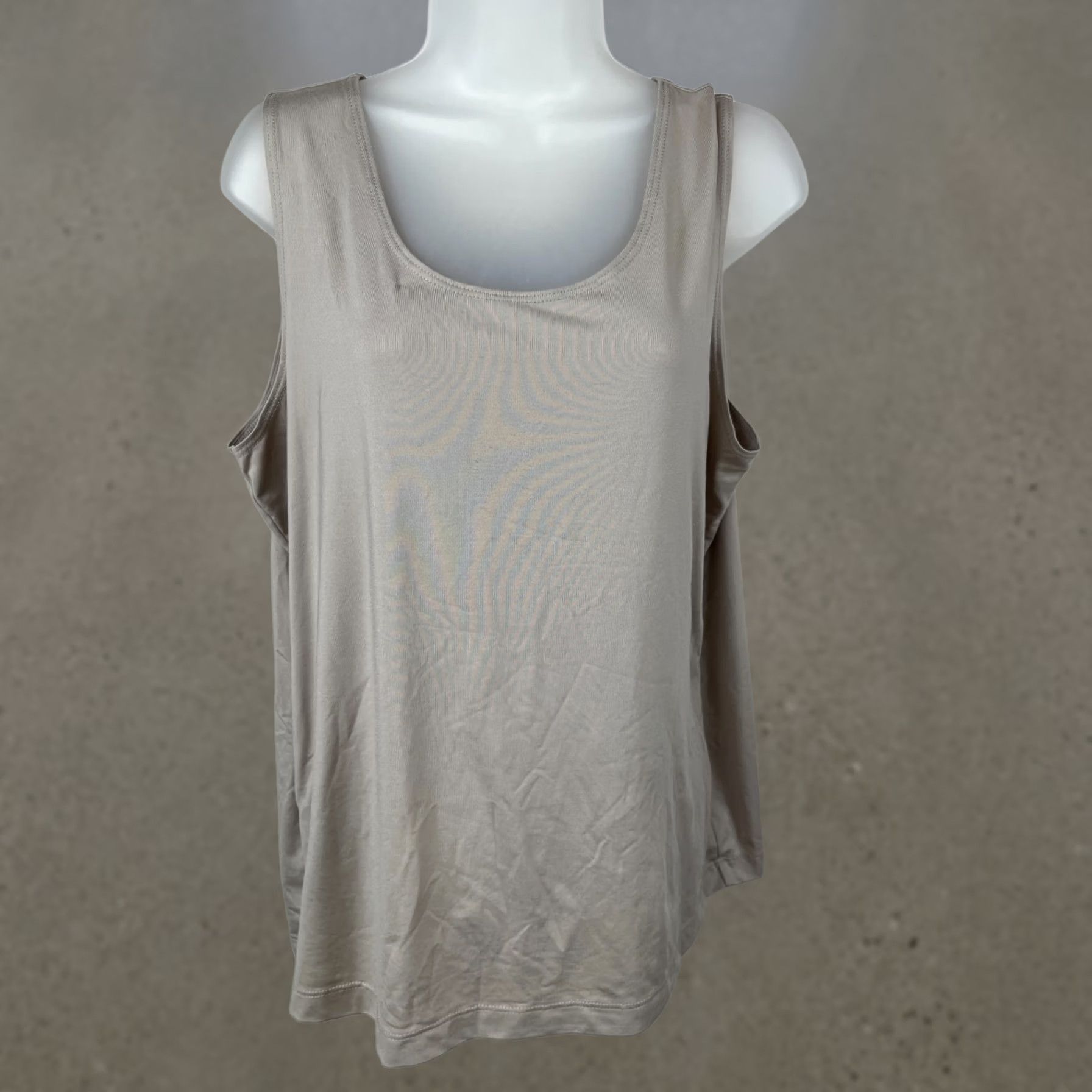Vintage Chicos Tank Top Womens Beige Scoop Neck Nylon Spandex Sleeveless Casual Comfort Size XS / US 0-2 / IT 36-38 - 1 Thumbnail