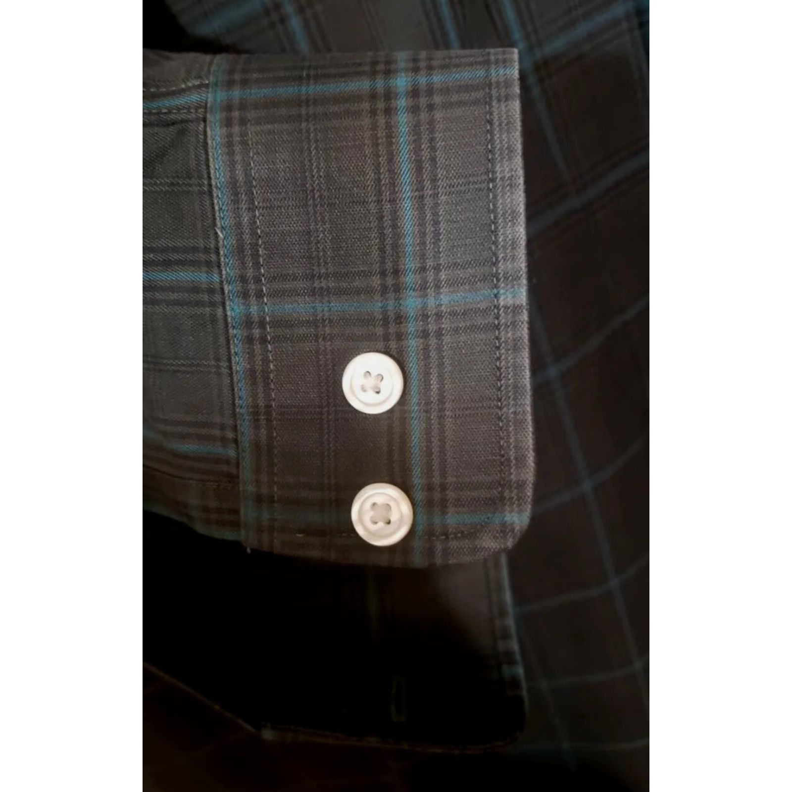Eddie Bauer Eddie Bauer Shirt Men's 2XL Button-Up Classic Fit Wrinkle Free Plaid Gray Cotton Blend Button-Front Reusable 2XL Size US XXL / EU 58 / 5 - 6 Thumbnail
