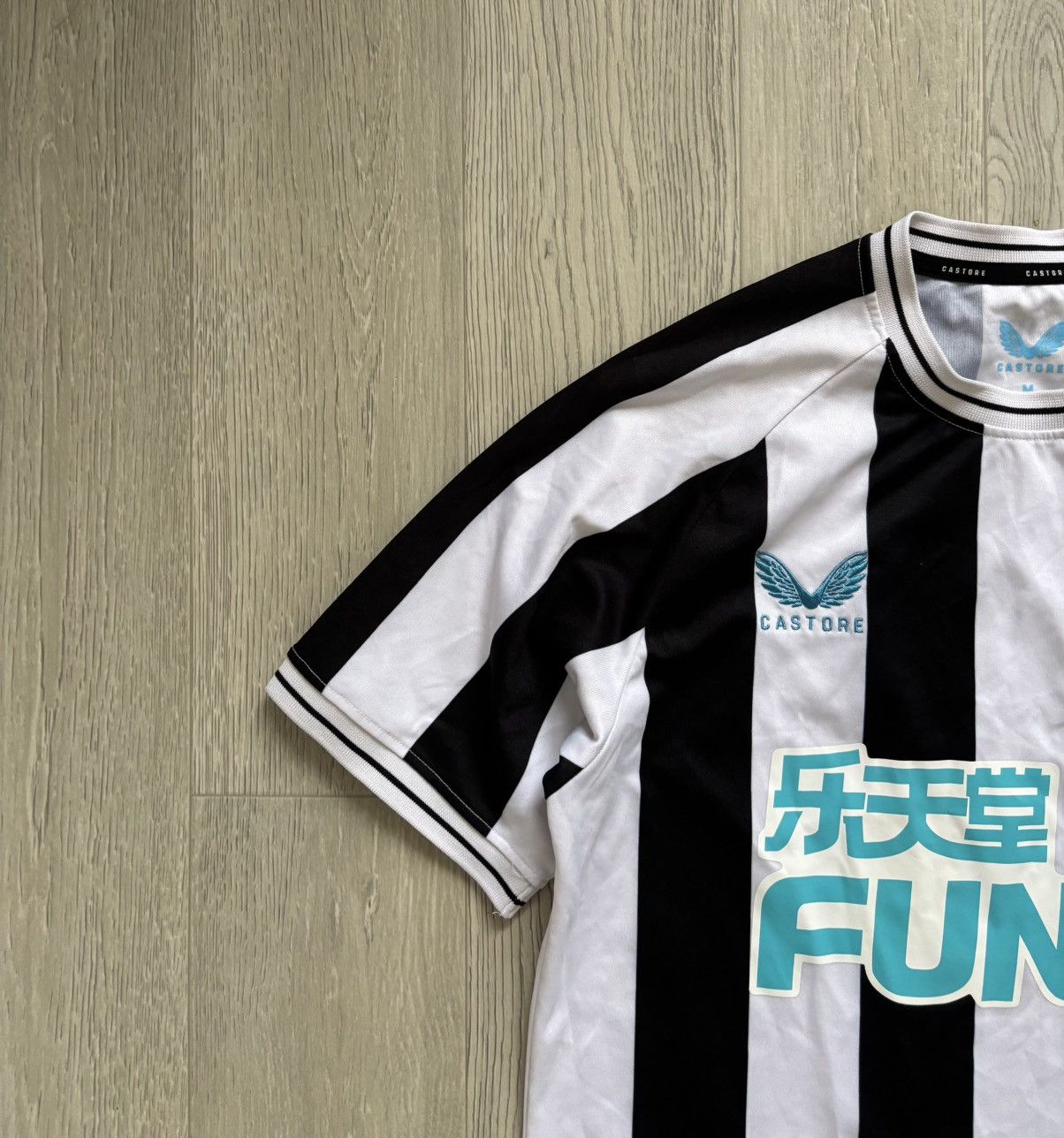 Castore × Vintage Castore Newcastle Soccer Football Jersey Size US M / EU 48-50 / 2 - 2 Thumbnail