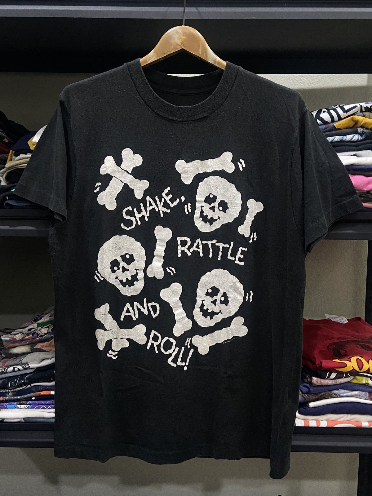 Band Tees × Vintage Vintage 80s 90s SHAKE RATTLE AND ROLL Metal ROCK Tour TShirt Size US L / EU 52-54 / 3 - 1 Thumbnail