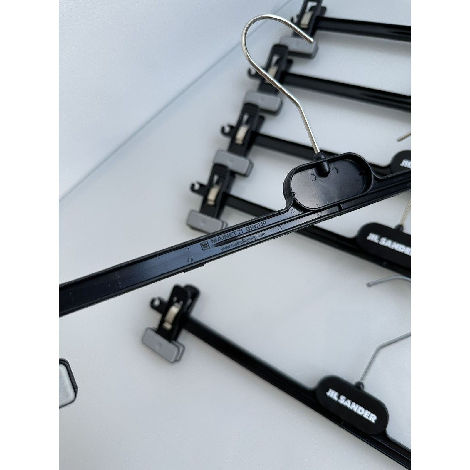 Jil Sander Jil sander premium made in italy metal hook black hangers Size ONE SIZE - 7 Thumbnail