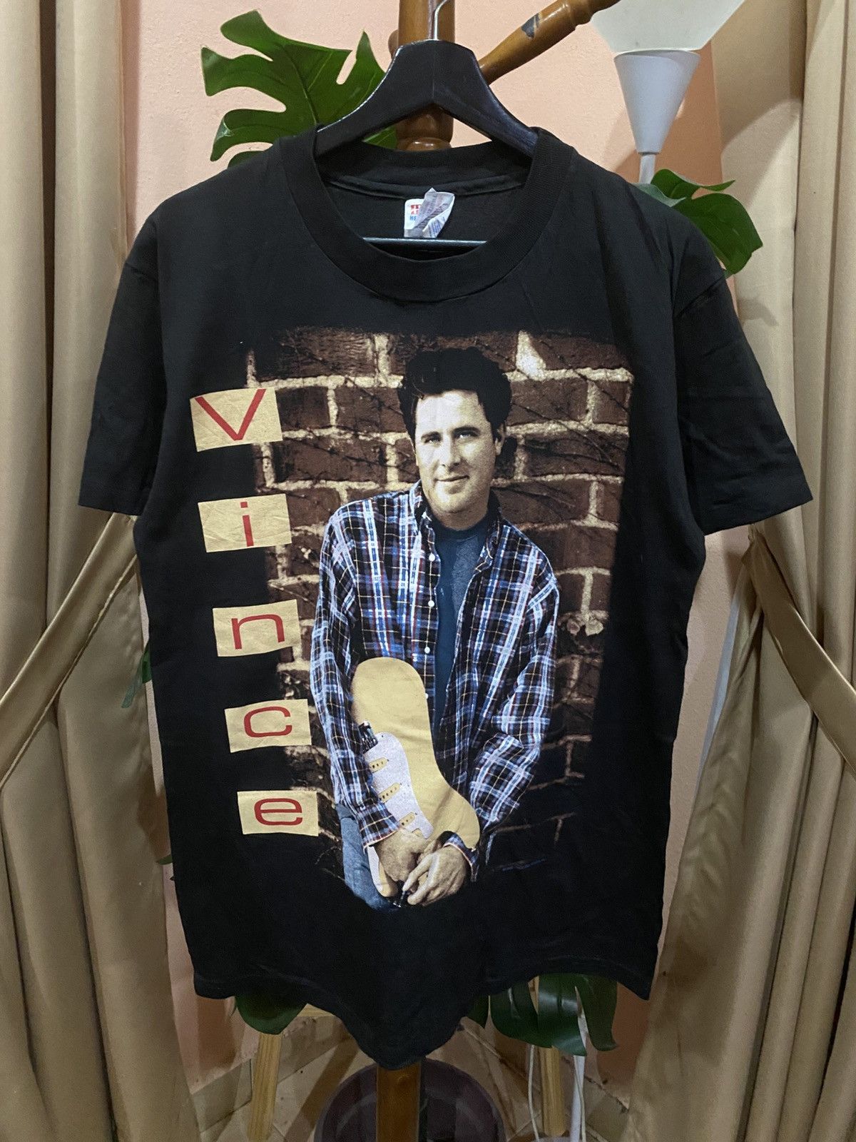 Band Tees Vintage Vince Gill 1995 Country Tour T-Shirt Black Hanes USA Size US M / EU 48-50 / 2 - 1 Thumbnail