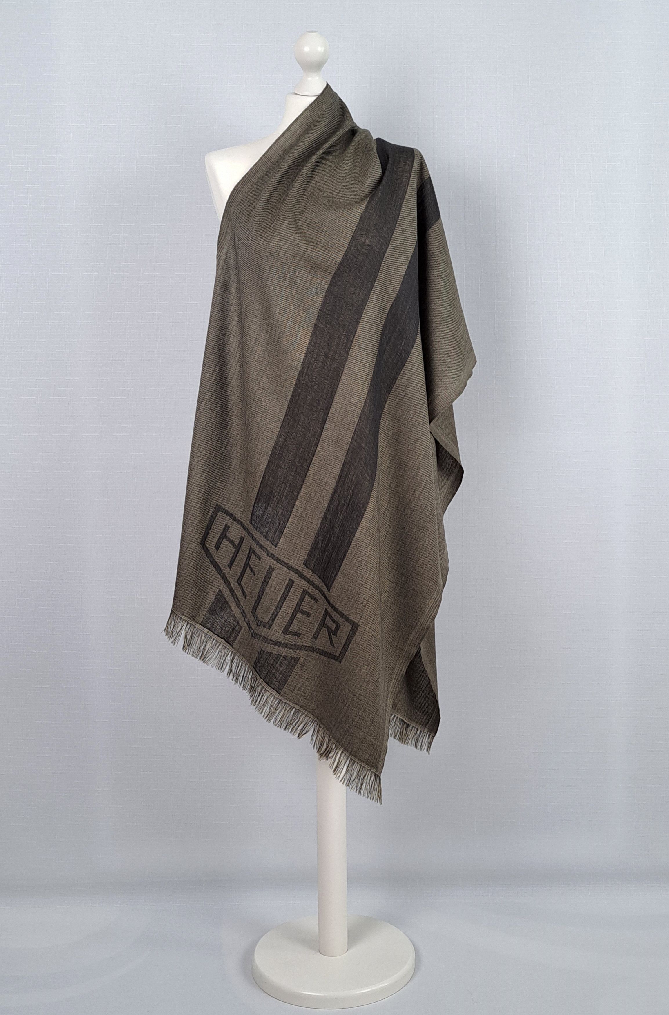 Tag Heuer Rare TAG HEUER big logo 100% wool luxury scarf. Size ONE SIZE - 3 Thumbnail