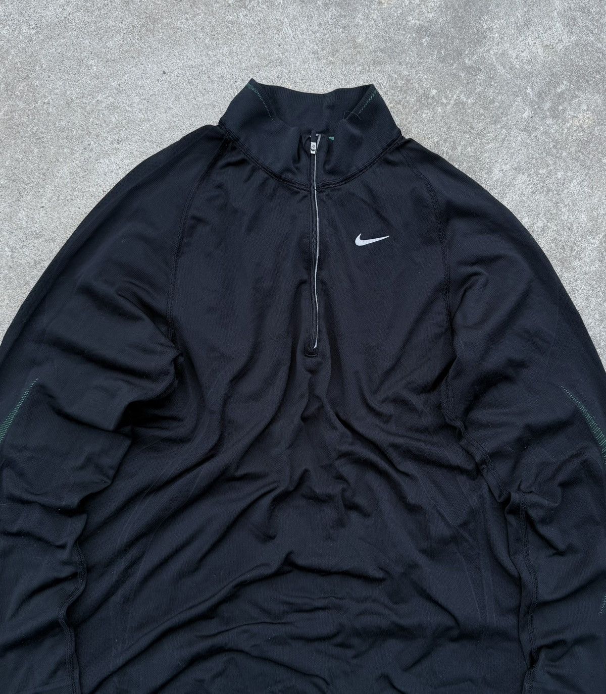 Other Vintage Nike Y2K streetwear nylon sweatshirt Size US L / EU 52-54 / 3 - 8 Thumbnail