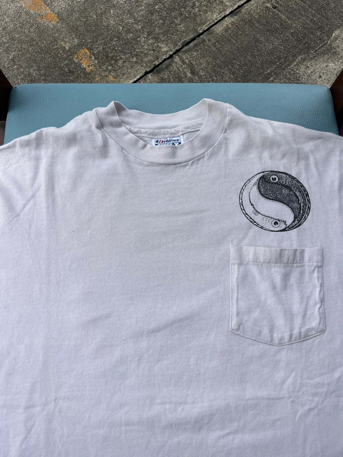 Vintage Vintage Yin Yang Marilee 1991’s Artwork Pocket Tshirt Size US L / EU 52-54 / 3 - 4 Thumbnail