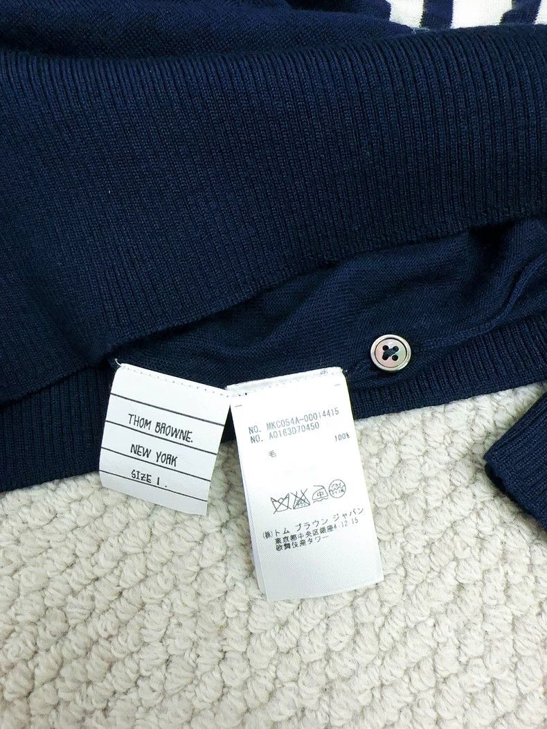 Thom Browne Thom browne Long-sleeved round-neck cashmere knitted sweate Size US S / EU 44-46 / 1 - 5 Thumbnail