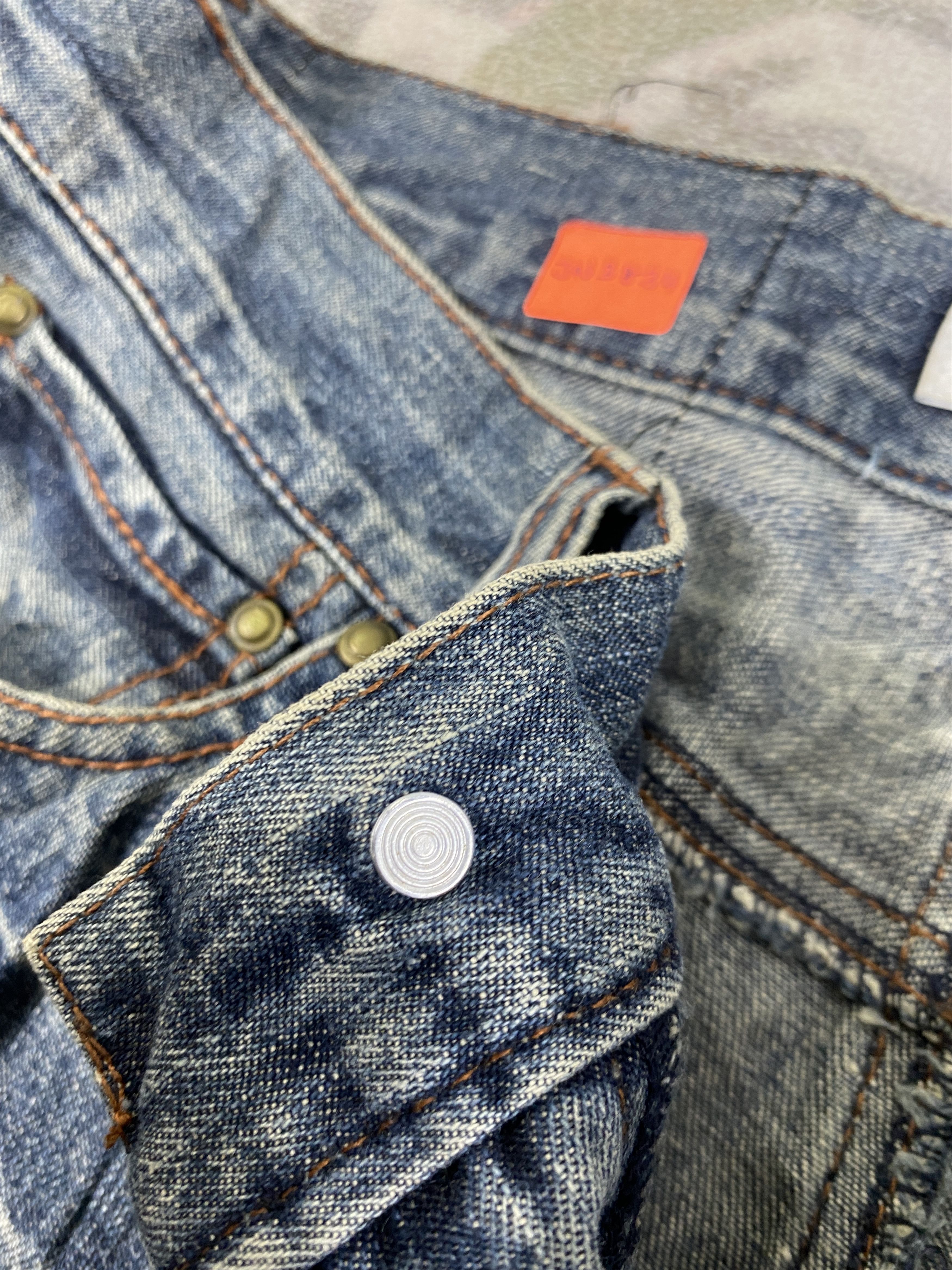 If Six Was Nine Distressed Blue Low Box Jeans 30x31.5 Denim- JN3834 Size US 30 / EU 46 - 6 Thumbnail