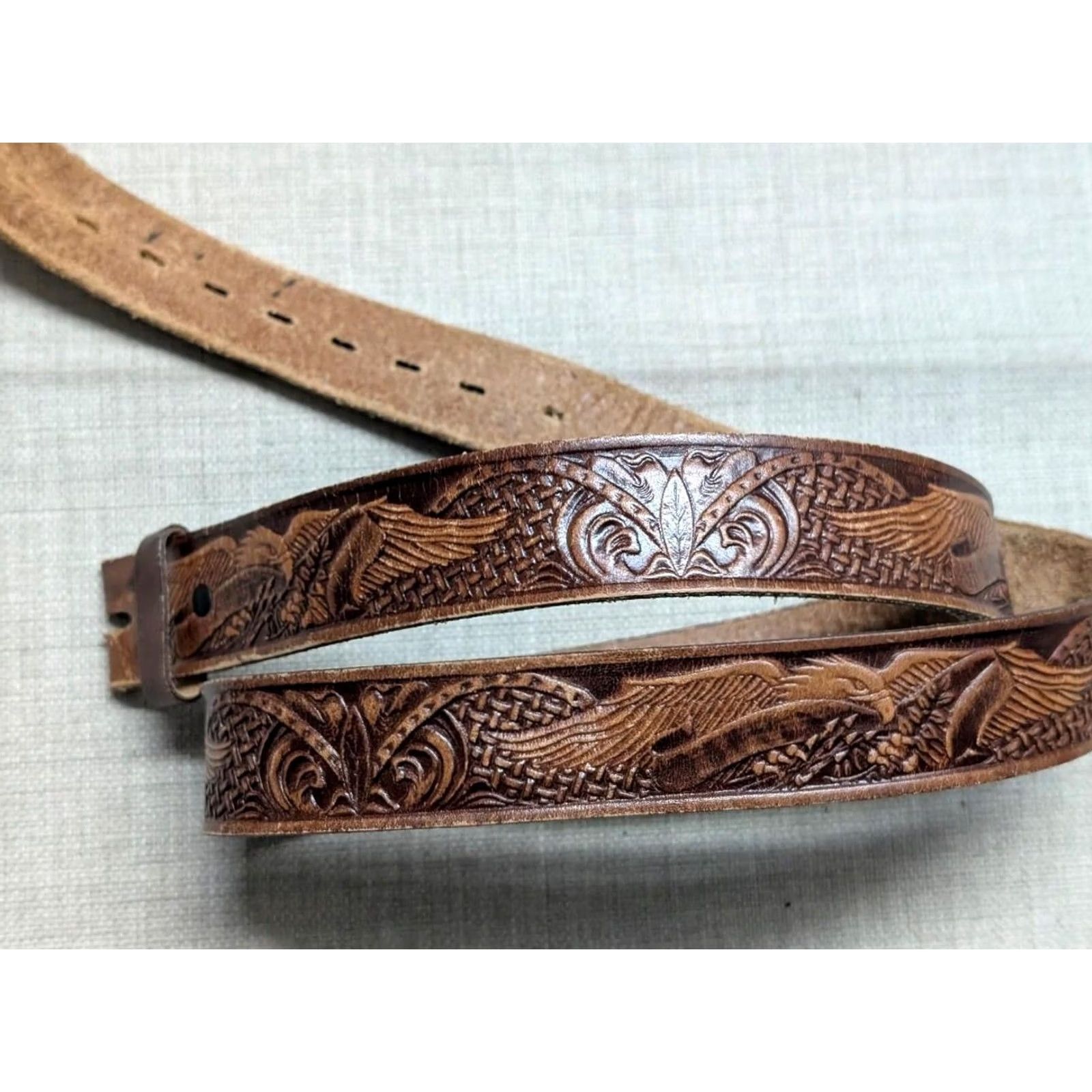 Vintage VINTAGE brown TOOLED leather EAGLE buckle belt 42 WESTERN cowboy USA america Size 42 - 3 Thumbnail