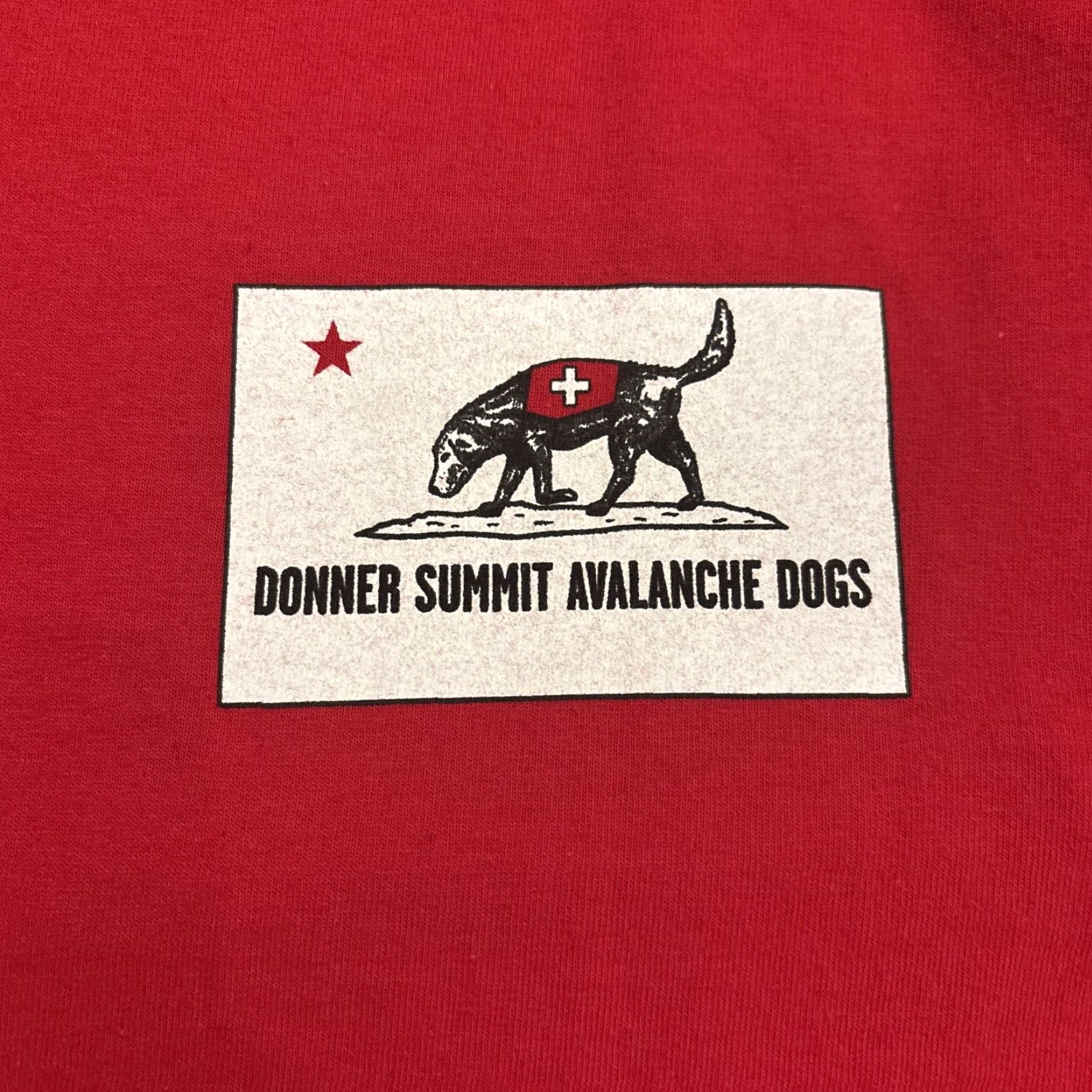 Vintage Women’s Dinner Summit California Avalanche Dogs T Shirt Red Size XL Rare Size XL / US 12-14 / IT 48-50 - 2 Thumbnail