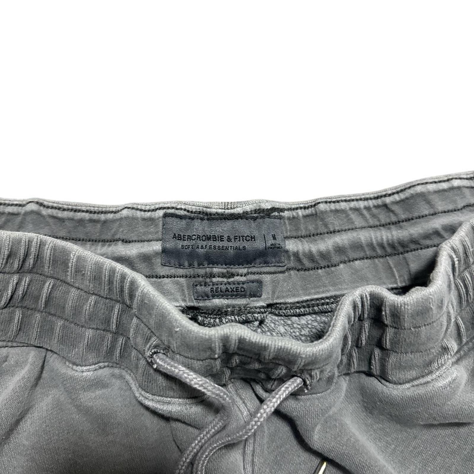 Abercrombie & Fitch Abercrombie fitch softaf essentials Size US 30 / EU 46 - 3 Thumbnail