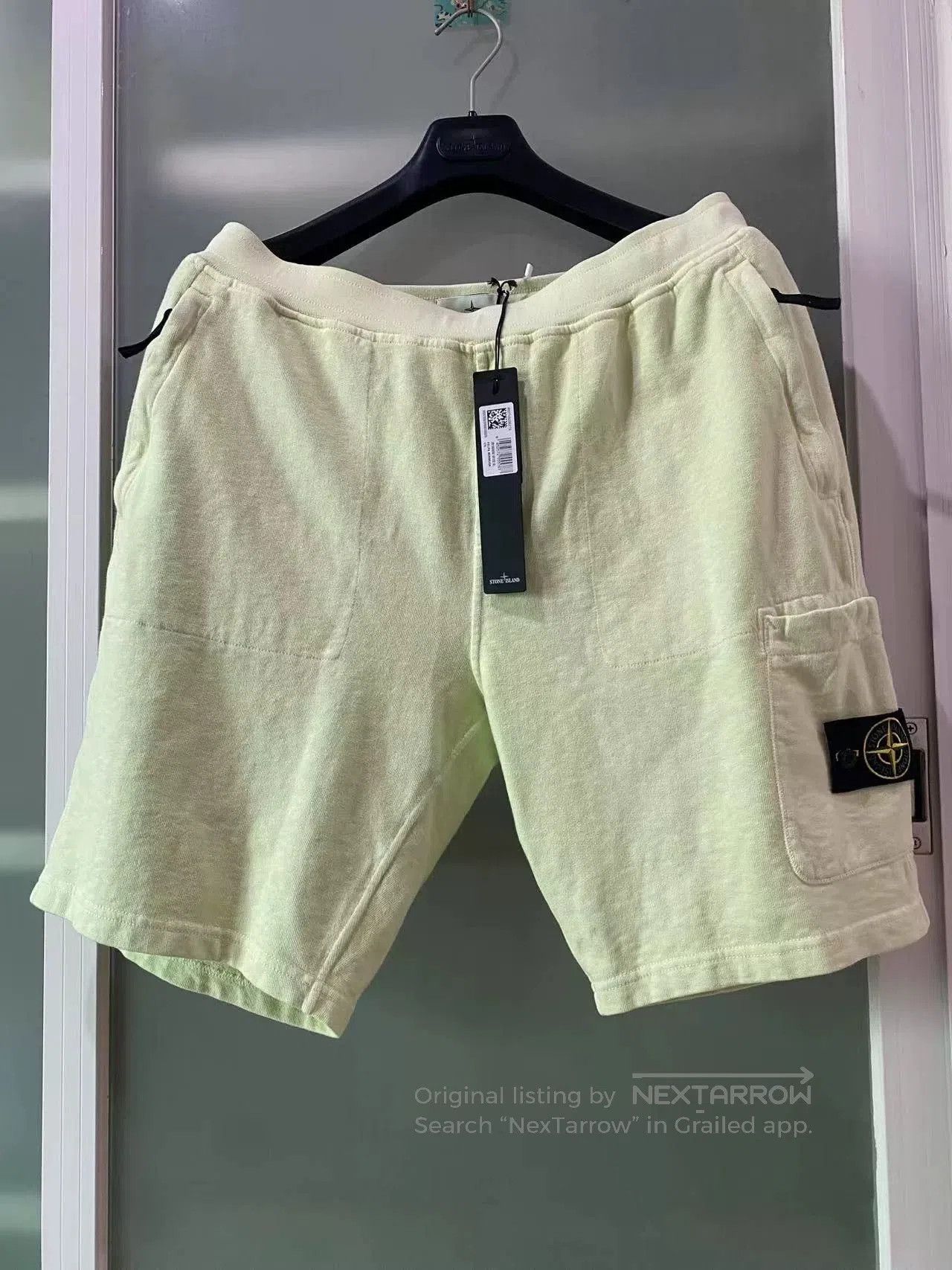 Stone Island stone island compass logo shorts in light green. Size US 44 / EU 60 - 1 Thumbnail