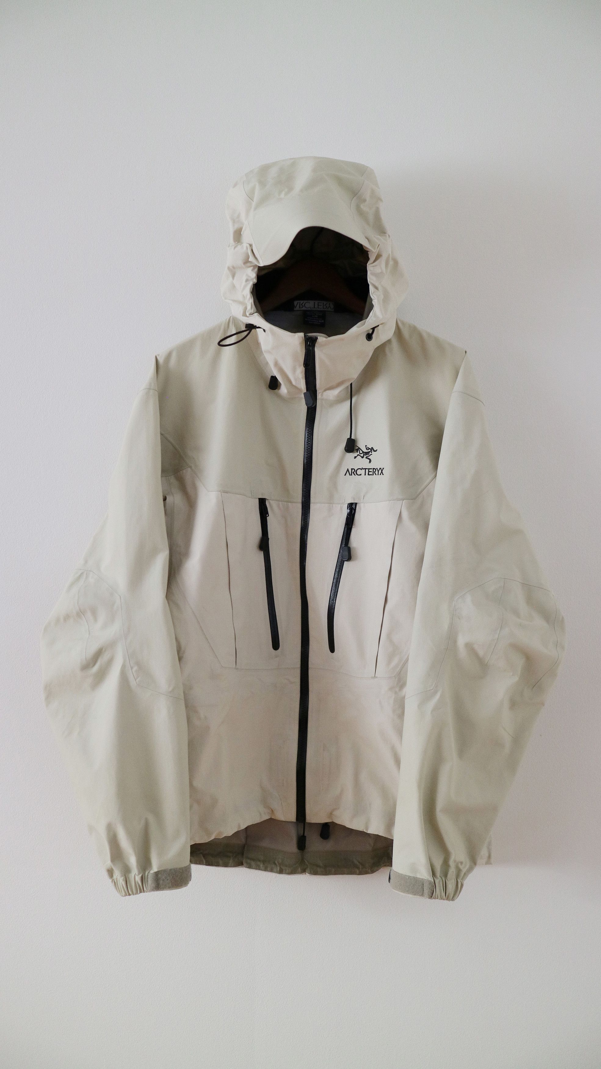 Arc'teryx Arc'teryx 2008 SMU Alpha SV Size US L / EU 52-54 / 3 - 1 Thumbnail