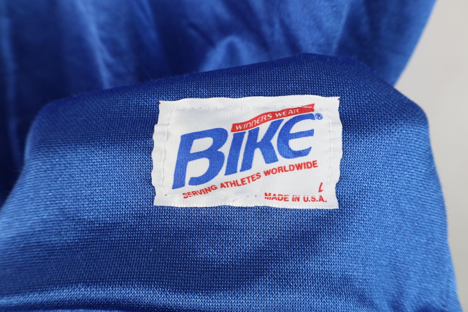 Vintage Vintage 80s 90s Silky Striped Ringer Henley T-Shirt Blue USA Size US L / EU 52-54 / 3 - 5 Thumbnail