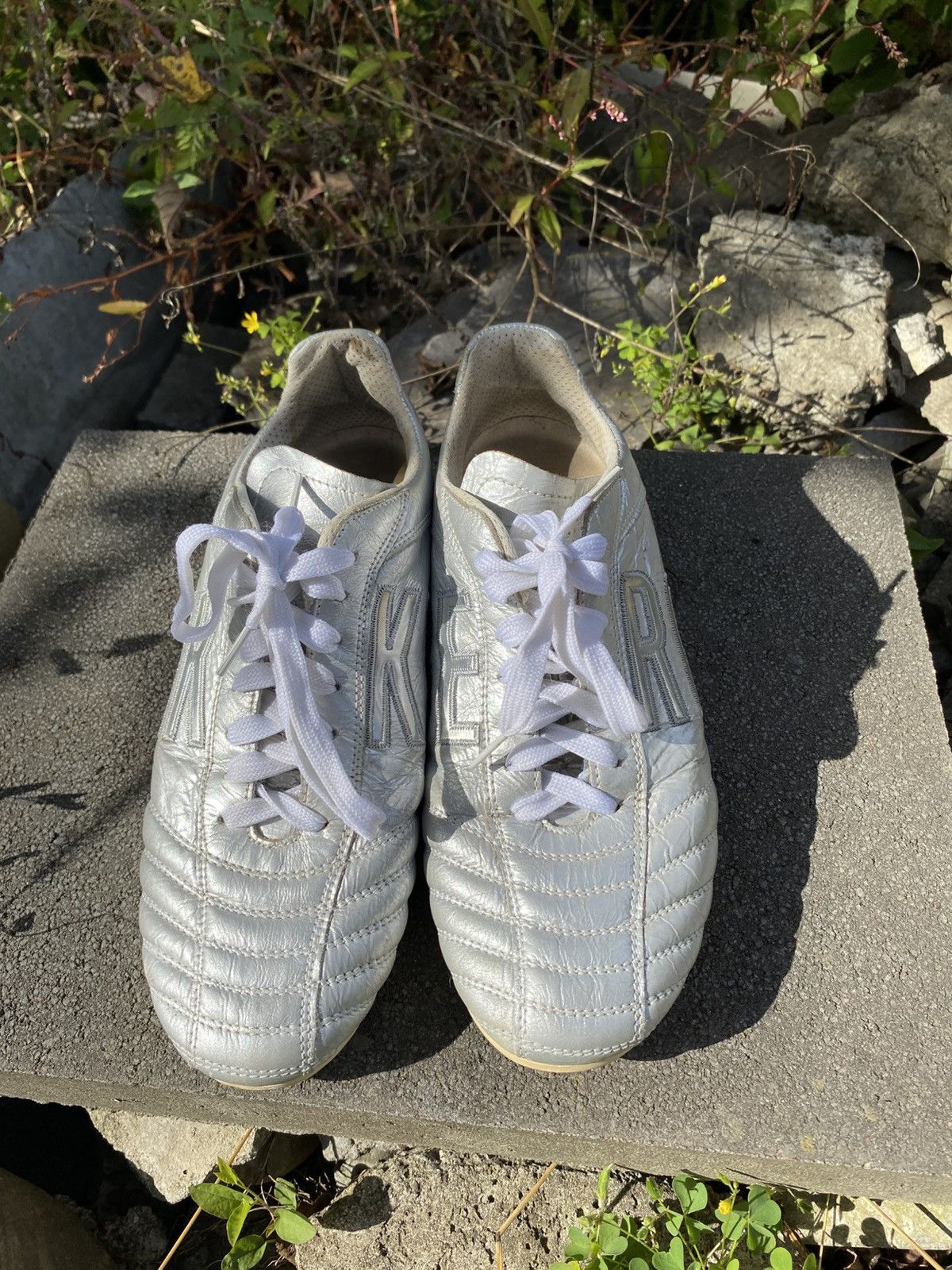 Dirk Bikkembergs Dirk Bikkembergs Leather Silver Sneakers Made in Italy Size US 8 / IT 38 - 4 Thumbnail