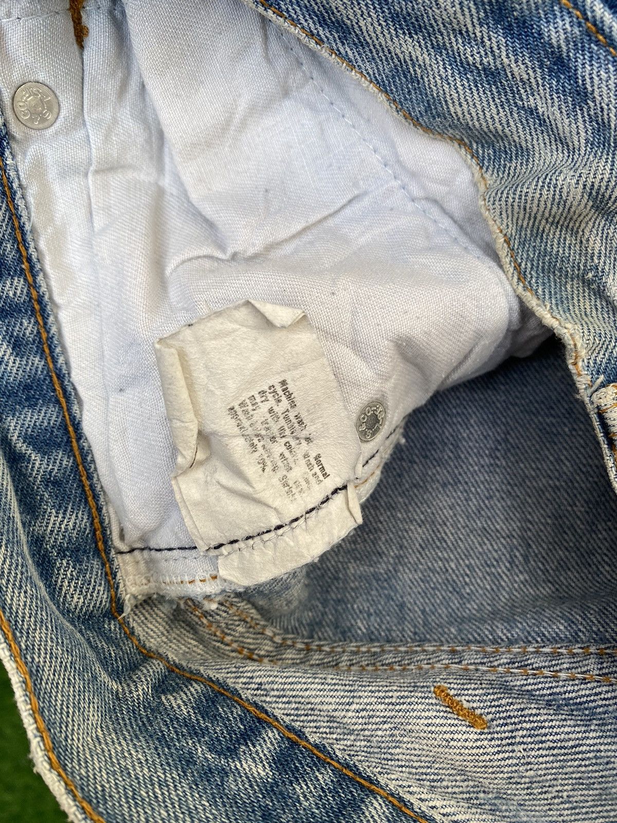 Levi's × Levi's Vintage Clothing × Vintage size 28x28 vintage levi's 501 80s made in USA Size 28" / US 6 / IT 42 - 8 Thumbnail