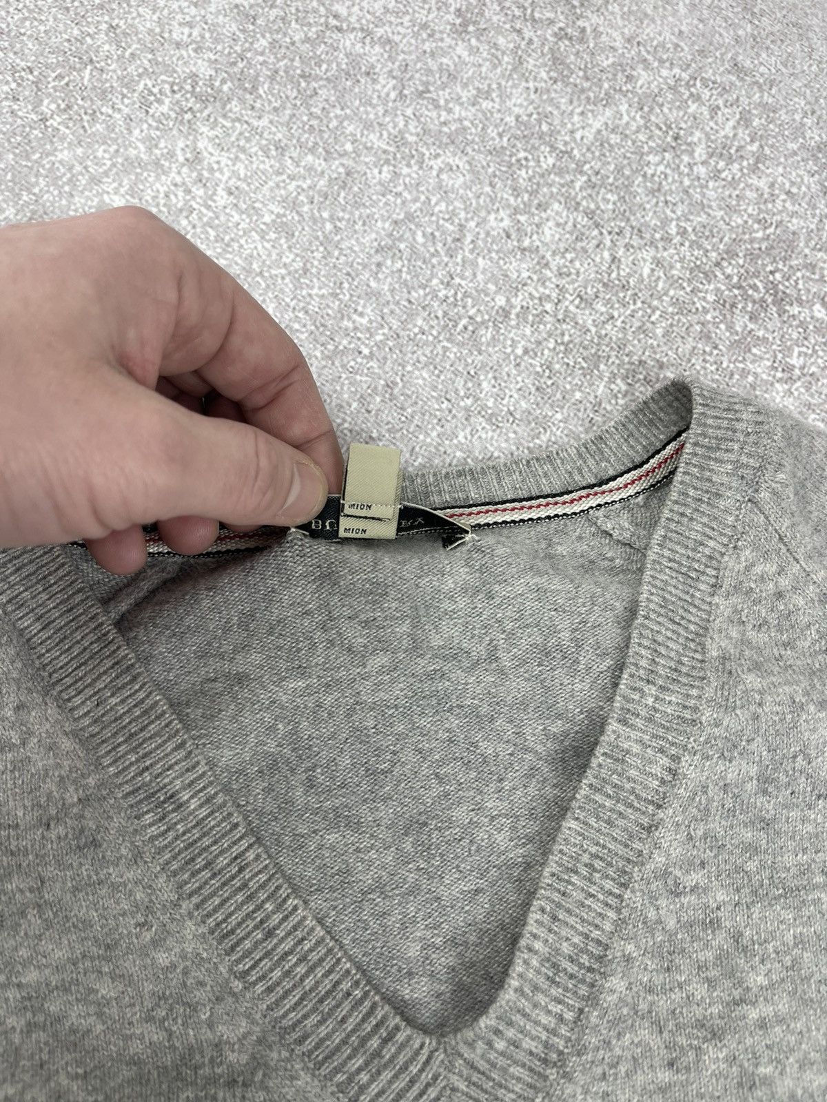 Burberry Burberry London Cashmere Sweater Men’s Size US M / EU 48-50 / 2 - 7 Thumbnail