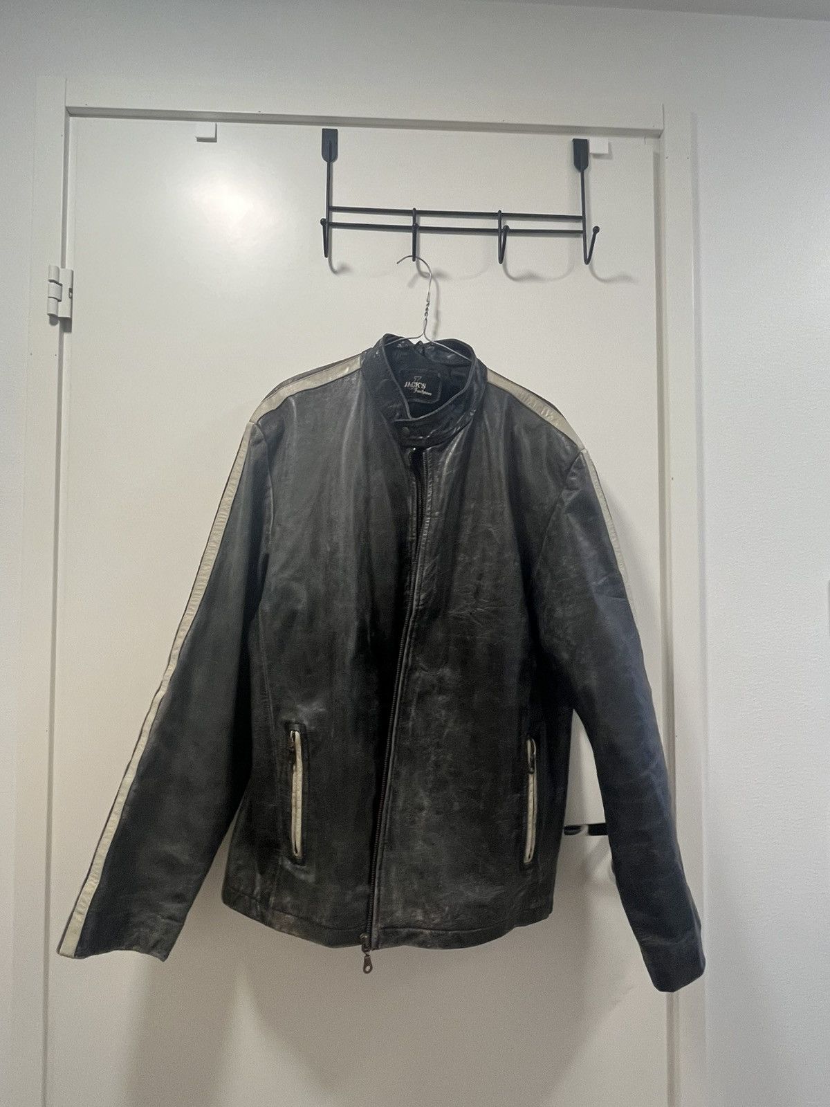 Vintage vintage biker leather jacket Size US XXL / EU 58 / 5 - 1 Thumbnail