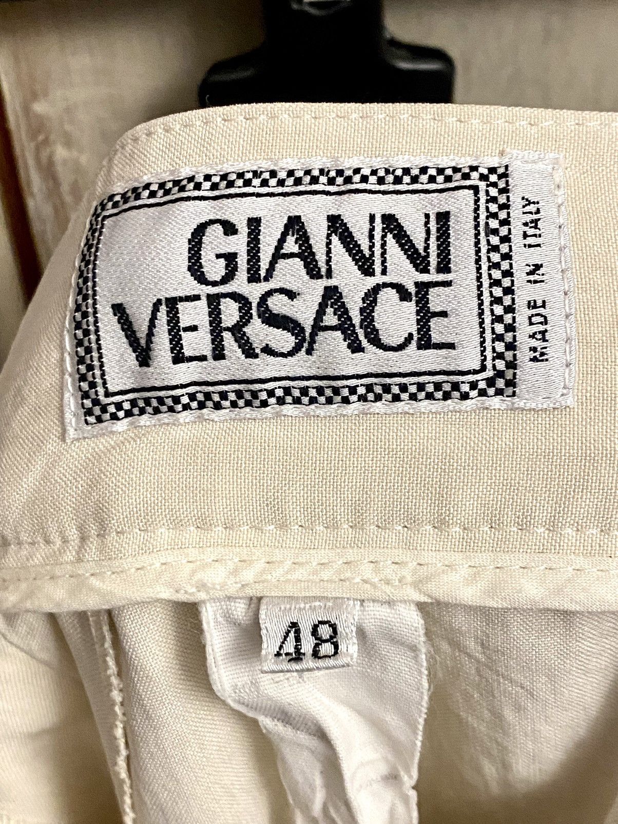 Versace off white versace vintage men silk pants 48 Size US 31 - 2 Preview