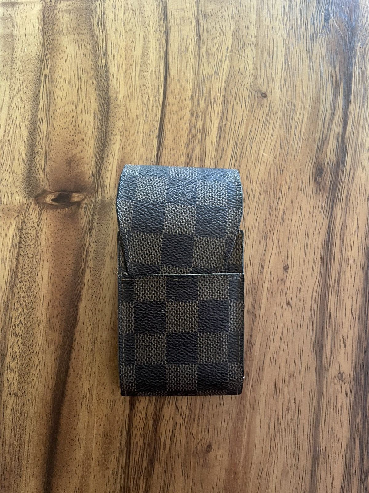 Louis Vuitton Louis Vuitton Cigarette Pack Holder Size ONE SIZE - 4 Thumbnail