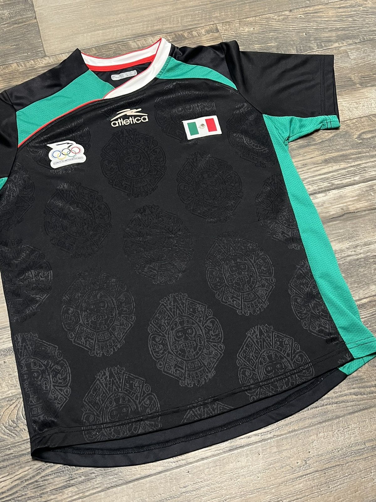 Atletica Vintage Mexico Olympic 2000 Soccer Jersey (M) | Grailed