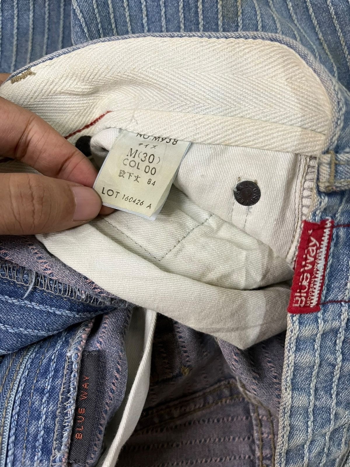 Japanese Brand Vintage Japanese Brand Hickory Style Mud Wash Baggy Jeans Size US 31 - 9 Thumbnail