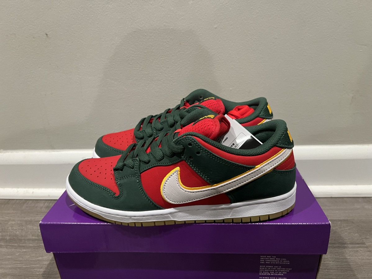 Nike SB Size 8.5 Nike SB Dunk Low Pro Premium Seattle Supersonics Size US 8.5 / EU 41-42 - 1 Thumbnail