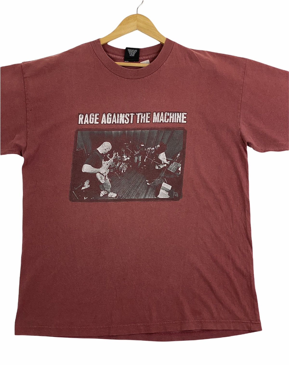 Band Tees × Vintage vintage band tees RACE AGAINST THE MACHINE 90s Size US L / EU 52-54 / 3 - 2 Thumbnail