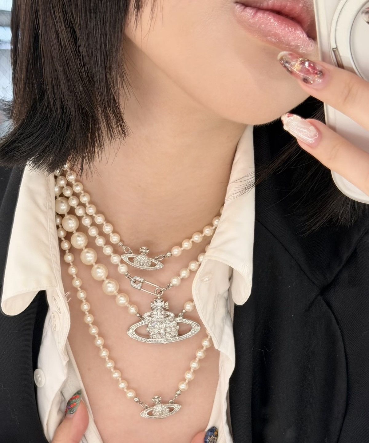 Vivienne Westwood Vivienne Westwood One-Row Pearl Bas Relief Choker Size ONE SIZE - 8 Thumbnail