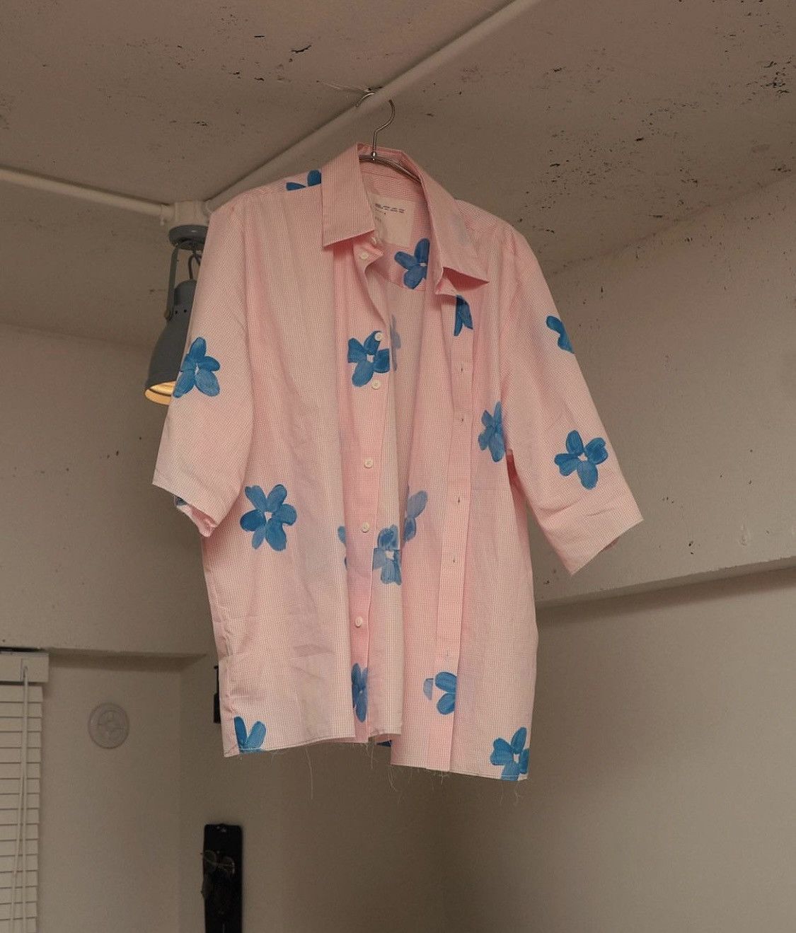 トップス CAMIEL FORTGENS HANDPAINTER FLOWER SHIRT Camiel Fortgens Tailored School Shirt, Brown / White Flower