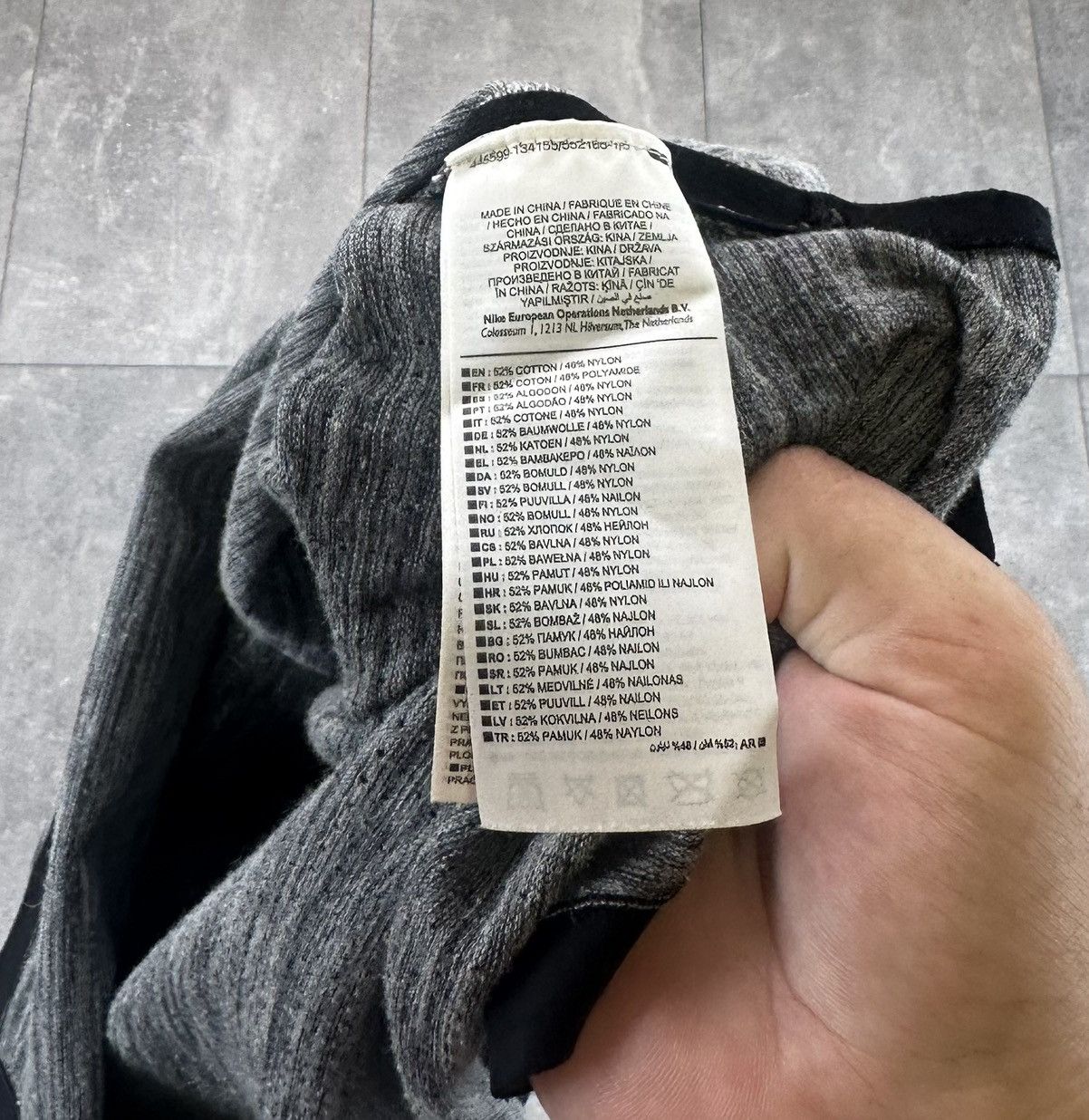 Nike Nike Tech Fleece Small Logo Grey Y2K Long Sleeve Size US S / EU 44-46 / 1 - 10 Thumbnail