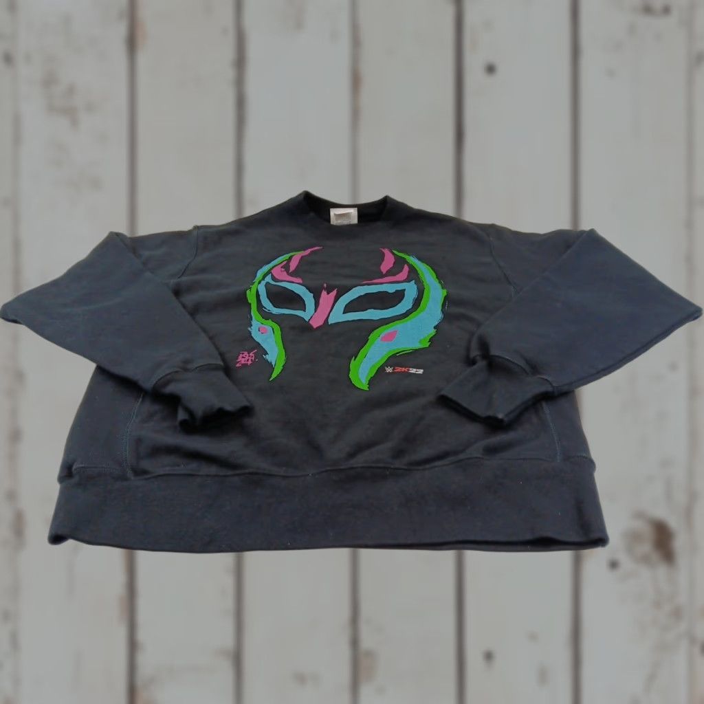Champion WWE 2K22 Sweatshirt Champion Reverse Weave Mens Size M Black Graphic Print Pullover Reversible Crew Neck Long Sleeve Size US M / EU 48-50 / 2 - 1 Thumbnail