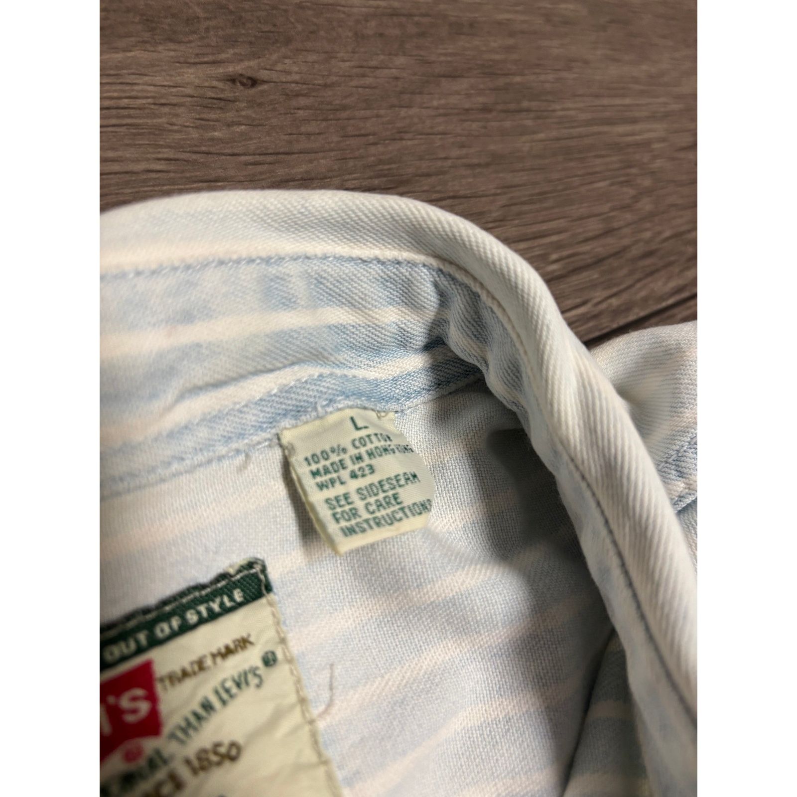 Levi's × Vintage Vintage Levis White Blue Striped Button Shirt Sz L 90s Size US L / EU 52-54 / 3 - 4 Thumbnail