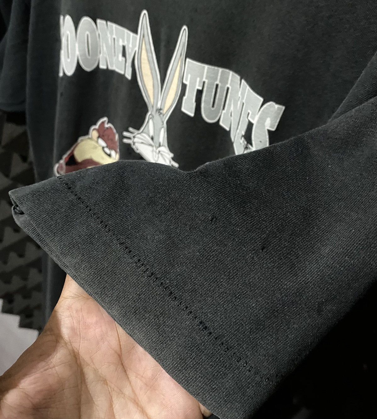 Fruit Of The Loom × Vintage Ac Milan, Juventus, Manchester United looney tunes vtg fotl Size US L / EU 52-54 / 3 - 9 Thumbnail