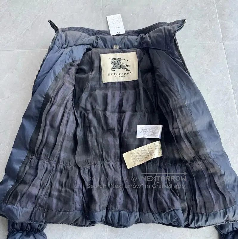 Burberry Burberry Black Women's Cotton Puffer Jacket. Size XS / US 0-2 / IT 36-38 - 3 Thumbnail