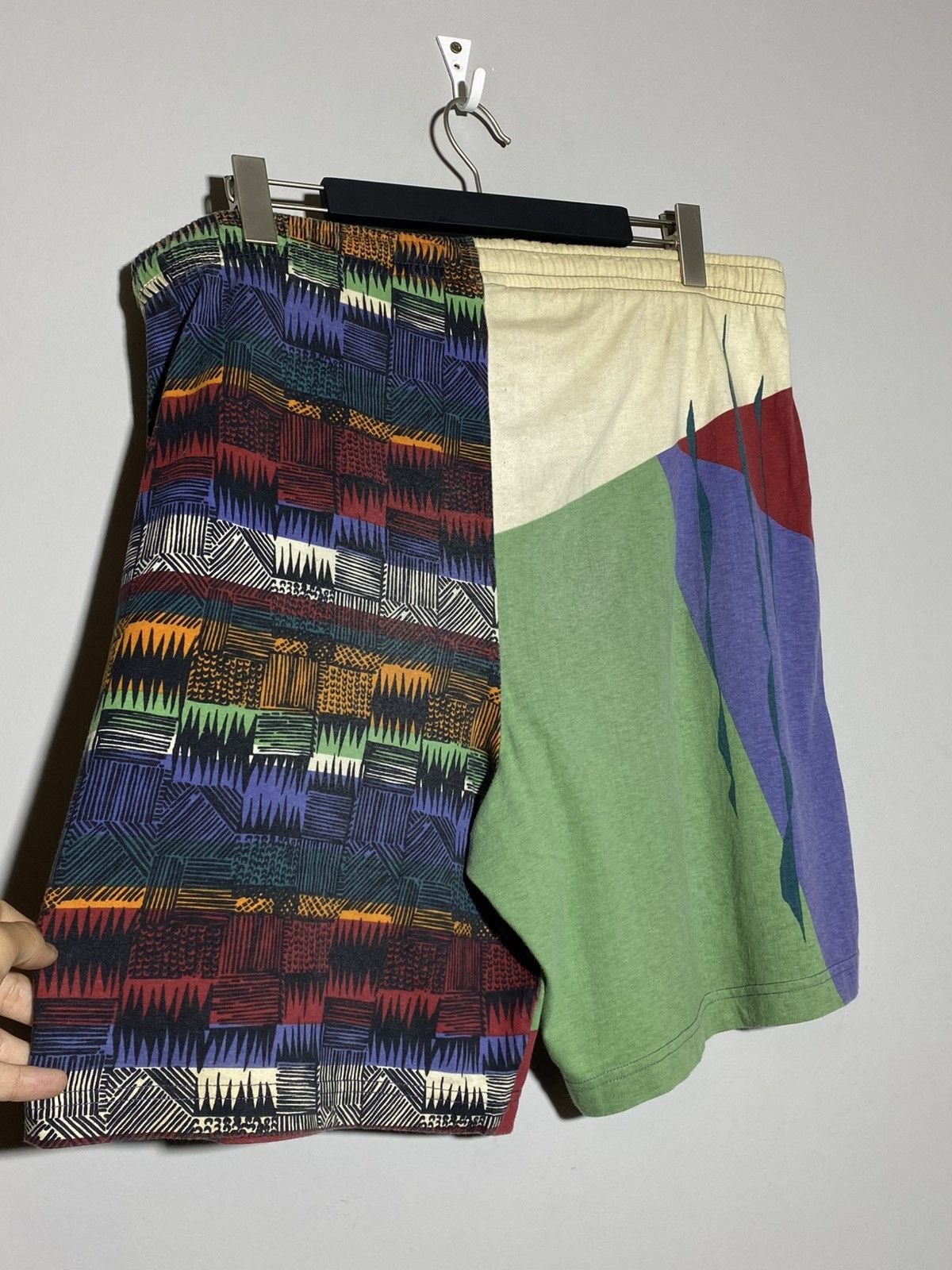Nike 🔥 VINTAGE 90s NIKE ALL OVERPRINT RARE BASKETBALL SHORTS Size US 34 / EU 50 - 2 Thumbnail