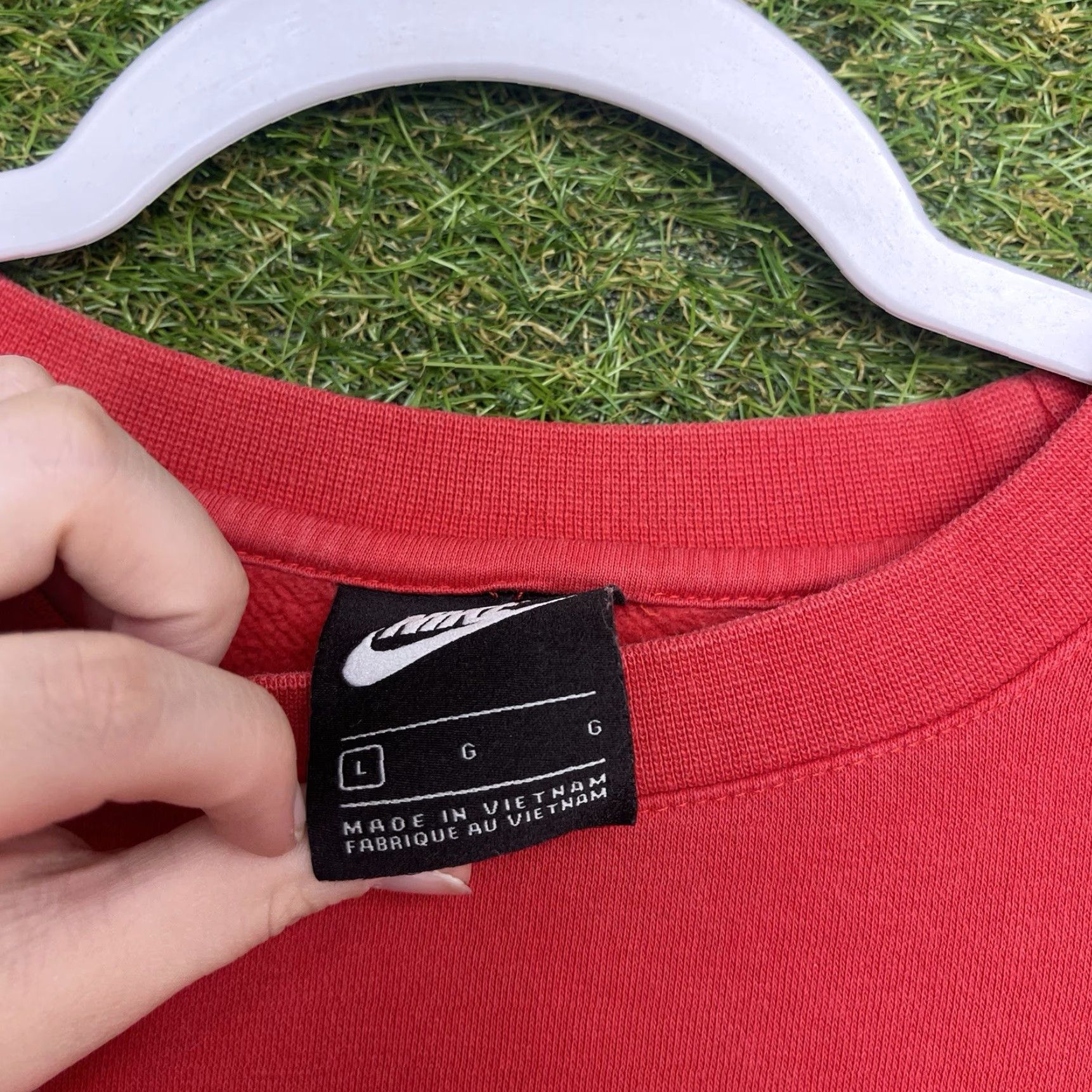 Nike Nike Sweatshirt Mens Large Long Sleeve Crewneck Sportswear Pullover Y2K Boxy Size US L / EU 52-54 / 3 - 3 Thumbnail