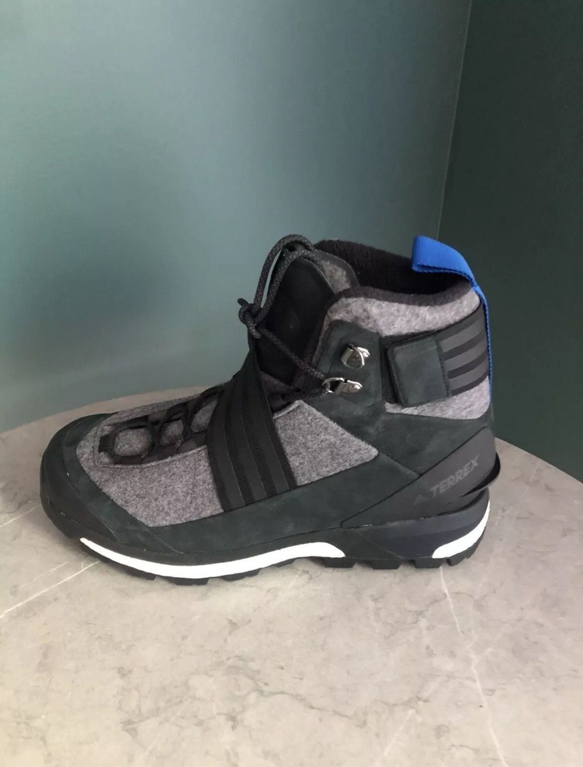 Adidas adidas Xhibition x Terrex Tracefinder Hiker Boot Size US 8 / EU 41 - 2 Thumbnail
