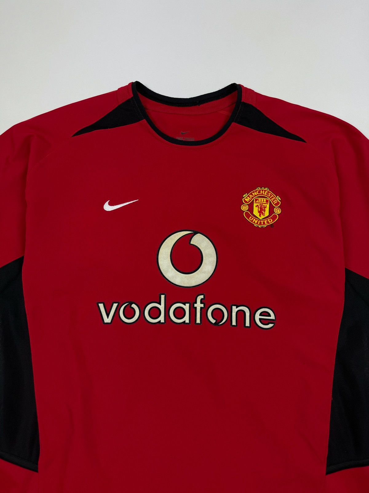 Vintage 2002-04 Vintage Nike Manchester United #11 Ryan Giggs Jersey Size US M / EU 48-50 / 2 - 9 Thumbnail