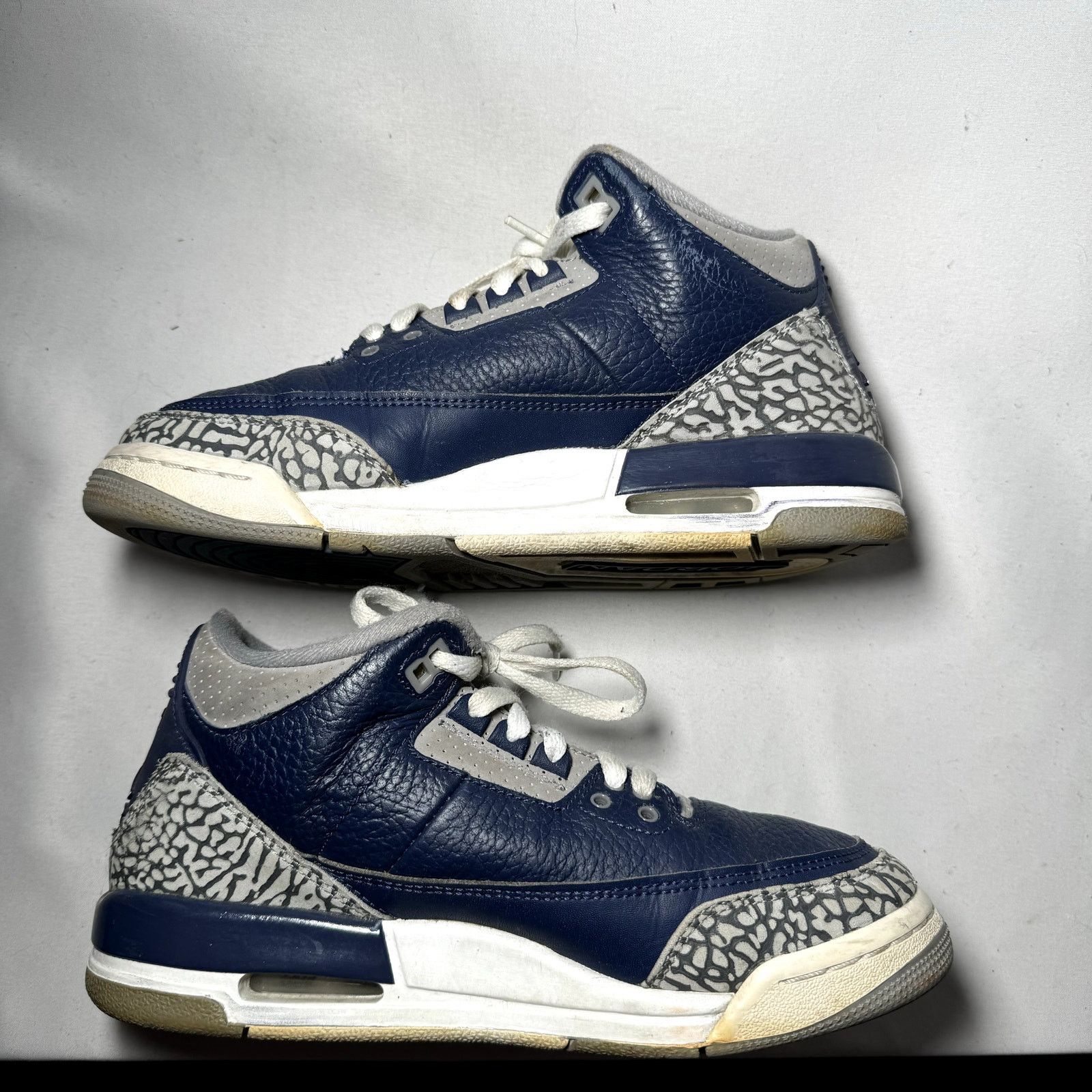 Jordan Brand × Nike Size 6 - Nike Air Jordan 3 Retro GS Georgetown Men's Shoes Size US 6 / EU 39 - 3 Thumbnail