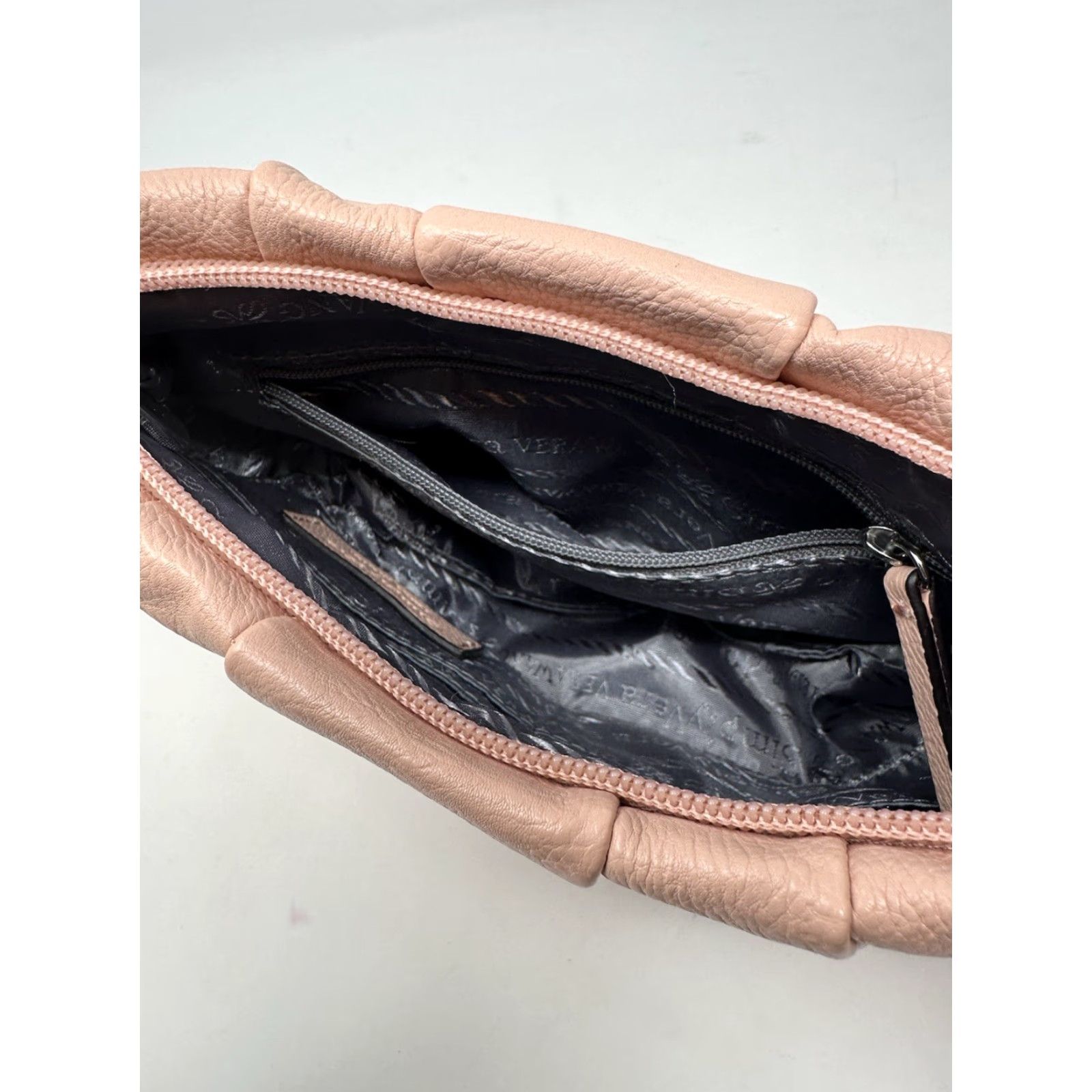 Vintage Vera Wang Simply Simply Vera Bag Wristlet Peach Pink Zip Pleated PU Pebbled Pocket Cards Clutch Wrist Strap Faux Leather Women Small Size ONE SIZE - 6 Thumbnail