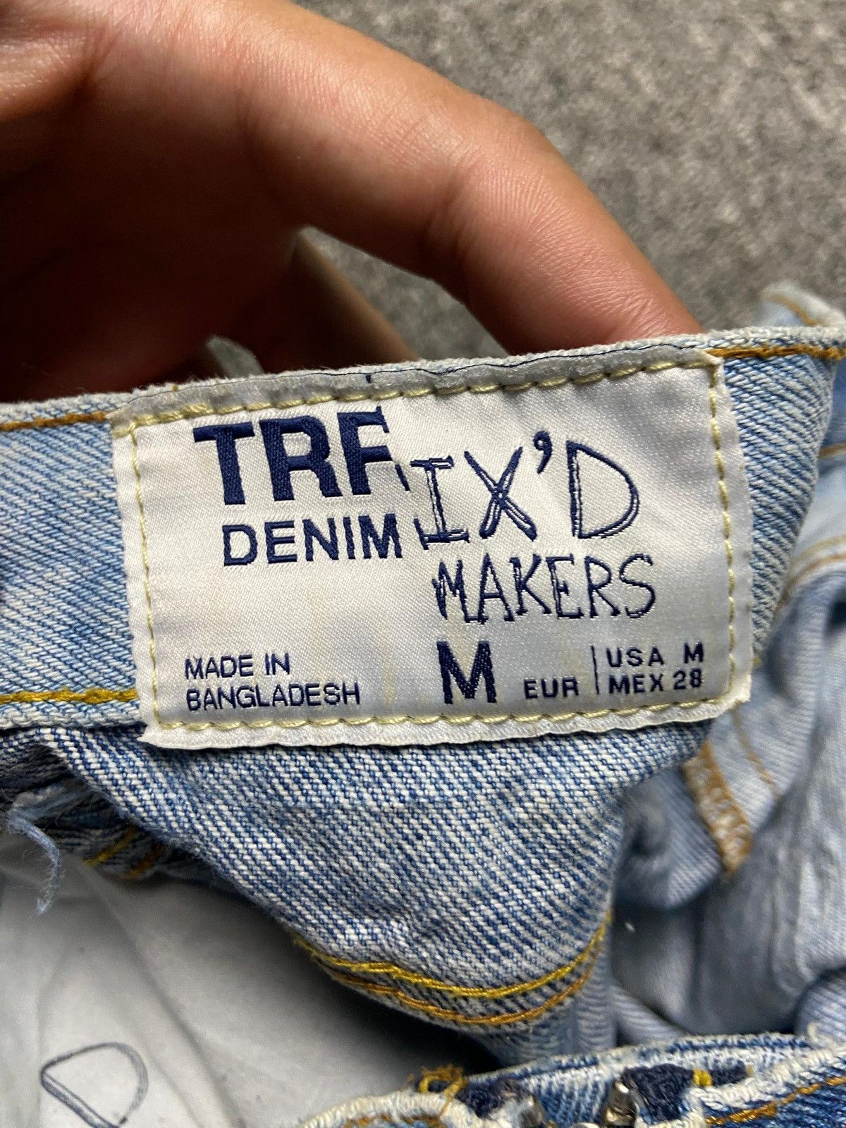Zara Zara TRF IX’D Makers Two Tone Jeans Skirts (165) Size 32" / US 10 / IT 46 - 3 Thumbnail
