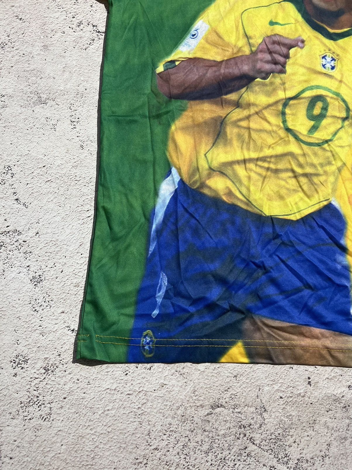 Vintage Vintage Ronaldo Brazil al occer Shirt football jersey rare Size US M / EU 48-50 / 2 - 6 Thumbnail