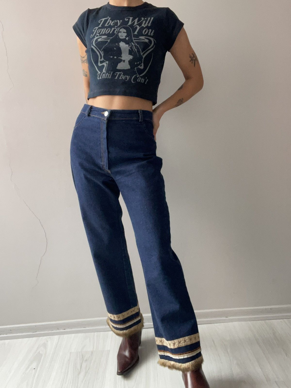 Vintage Vintage Italian jean Size 28" / US 6 / IT 42 - 2 Thumbnail