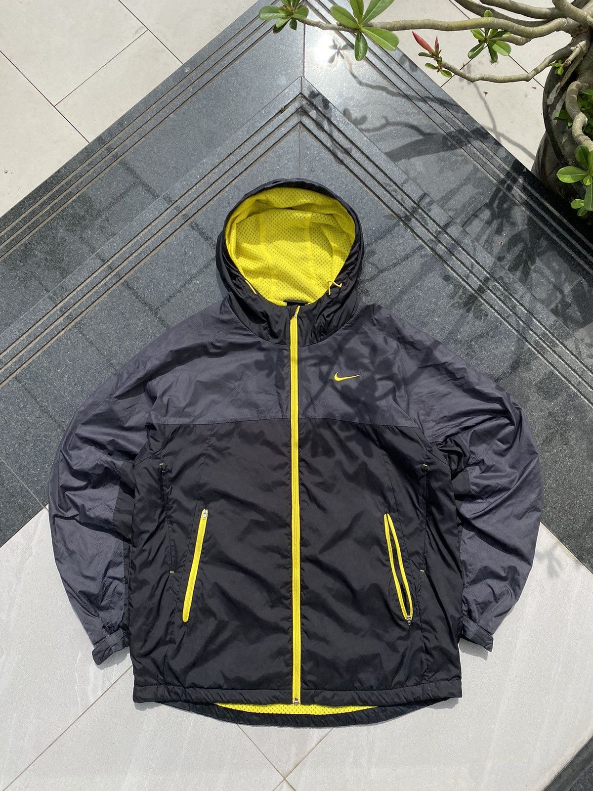 Nike × Vintage 90S NIKE RARE Y2K LOGO RETRO SWOOSH JACKET Size US L / EU 52-54 / 3 - 1 Thumbnail